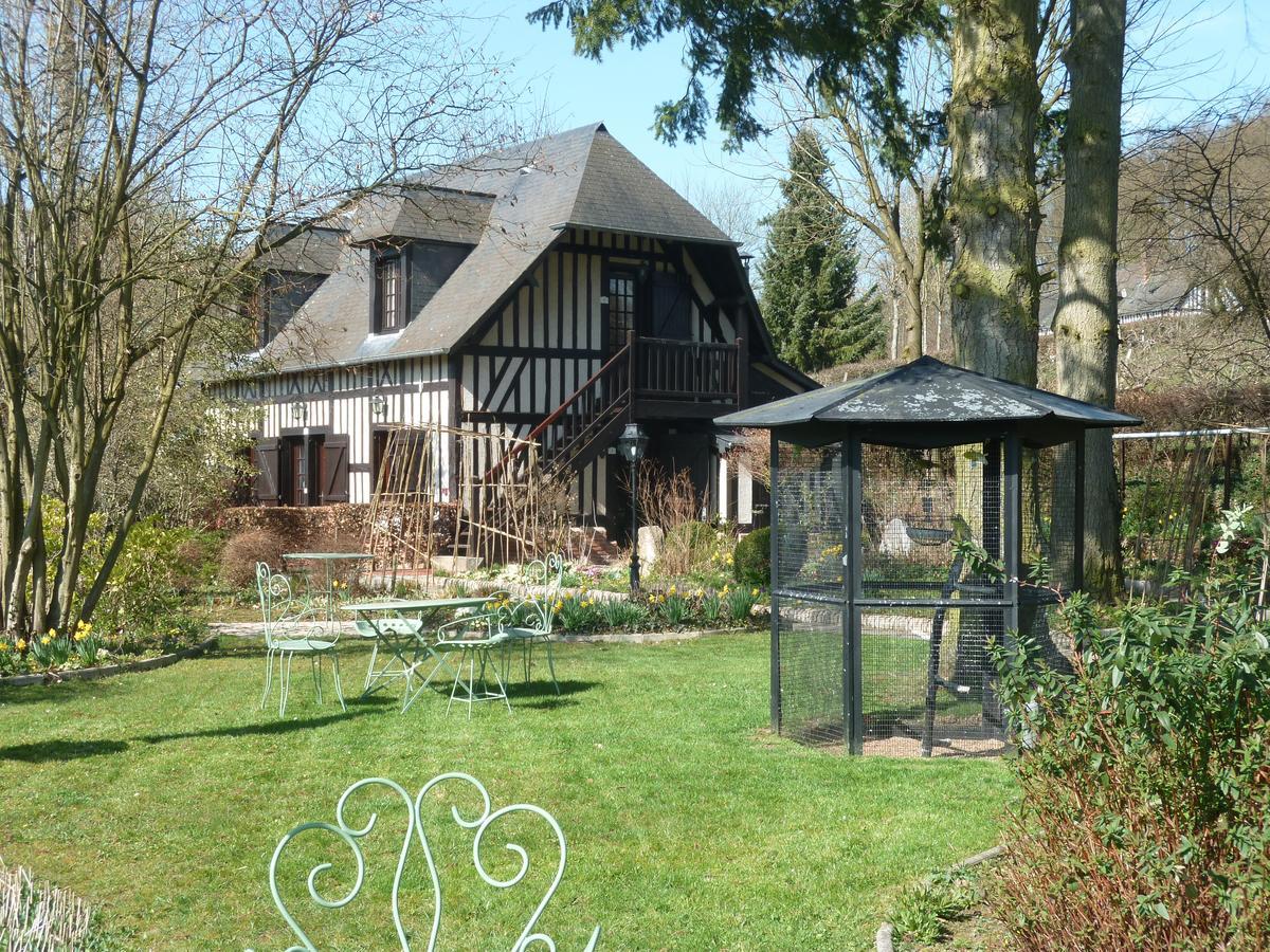 Auberge Du Val Au Cesne Saint-Clair-sur-les-Monts Exterior photo