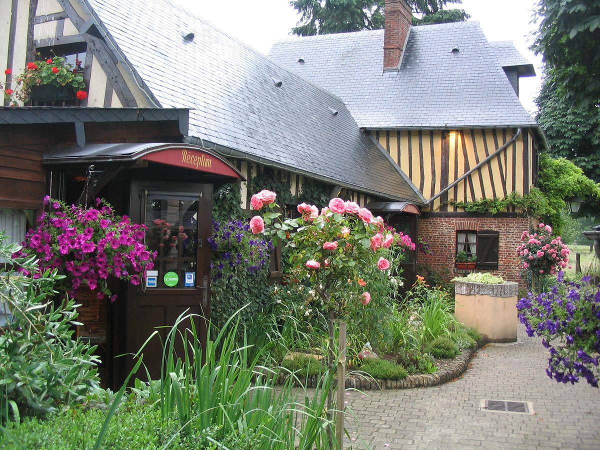 Auberge Du Val Au Cesne Saint-Clair-sur-les-Monts Exterior photo